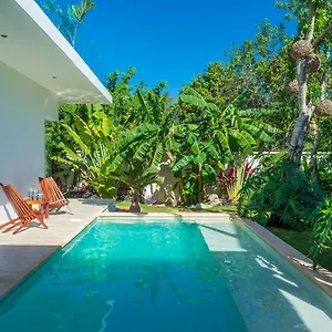 Chic & Mexican Villa, A True Oasis Pool, Security Tulum
