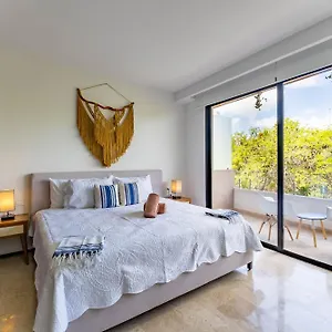 Menesse Tulum
